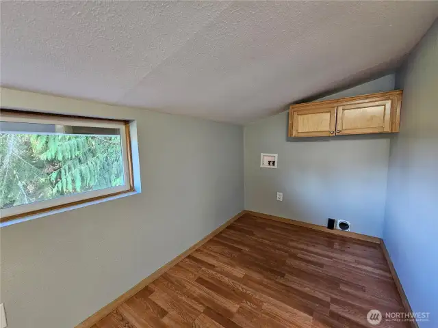 Apartment Laundry Room