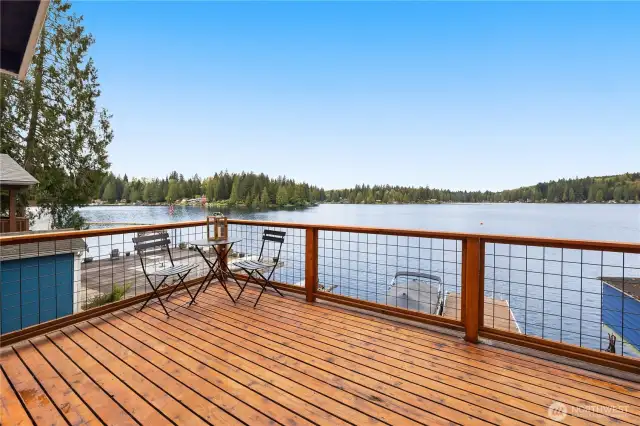 Main floor deck