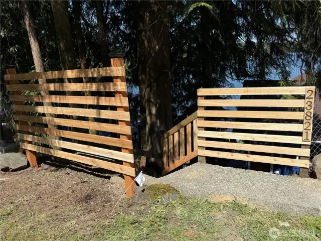 New front entry fence has been updated!