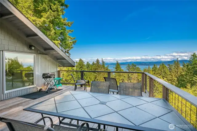 Deck with huge views