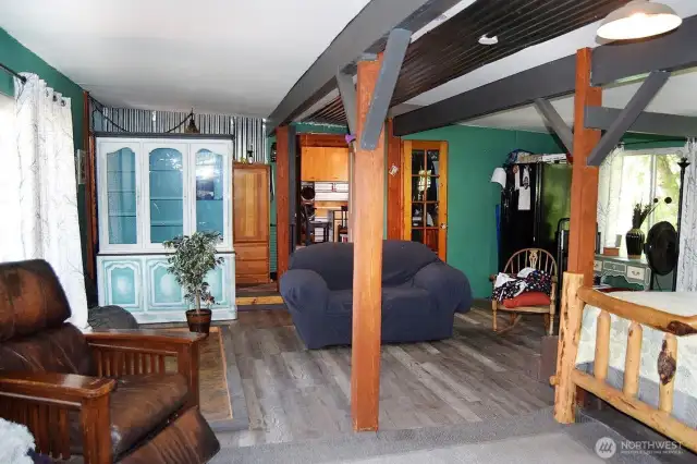 Den / Office / Bonus