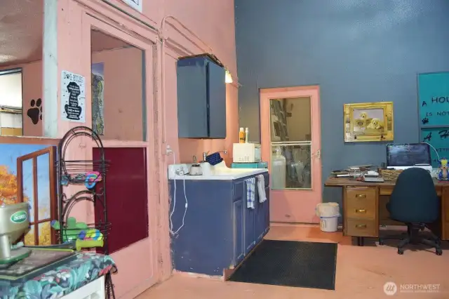 Shop Office