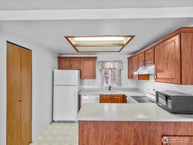 This condo is a true blank canvas—move in and enjoy it as is, or add your personal touch with a few cosmetic updates to create instant equity.