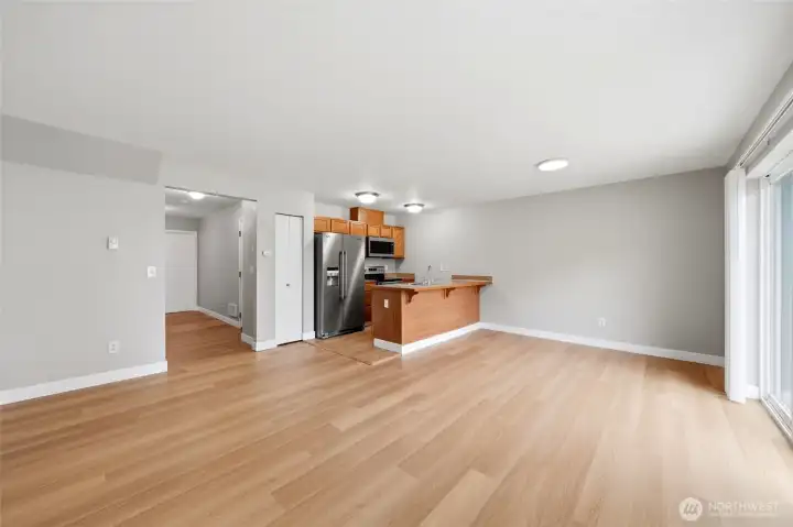 Unit 1742 living/dining