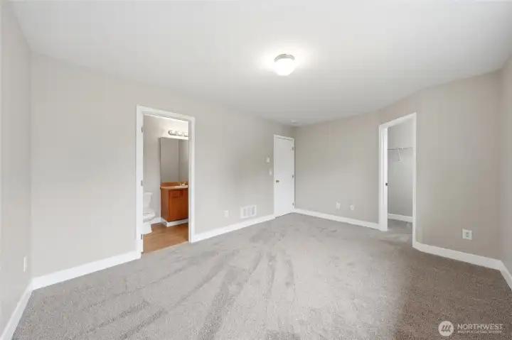 Unit 1742 primary suite