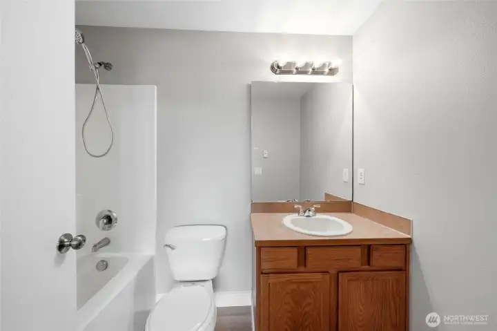 Unit 1742 primary bath