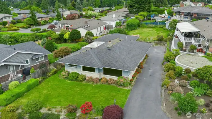 Huge backyard.. DADU?