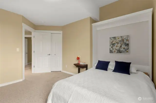Your second bedroom offers ample space, providing a generous layout for comfortable living for family members, friends, guests or roommates.    For additional photos visit https://bit.ly/brierhomephotos