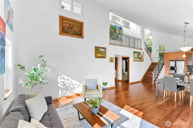 Absolutely gorgeous great room with tons of light and beautiful, newly refinshed flooring. Main level living with all  amenaties designed for ease of use and flow.