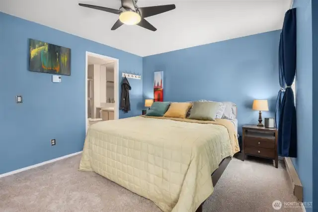 Wall-to-wall carpeting adds warmth and coziness underfoot, making it ideal for restful nights and peaceful mornings.