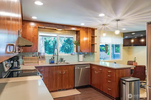 Another view of the kitchen and eat space.