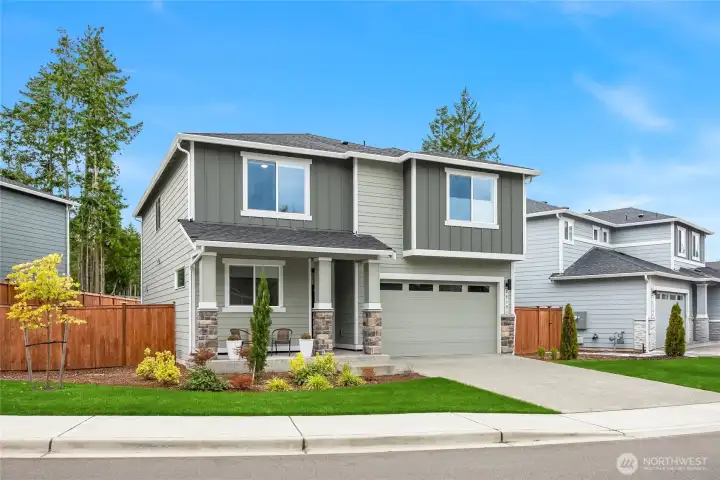 Welcome home to this gorgeous 4 bedroom home in the Glennwood Community.