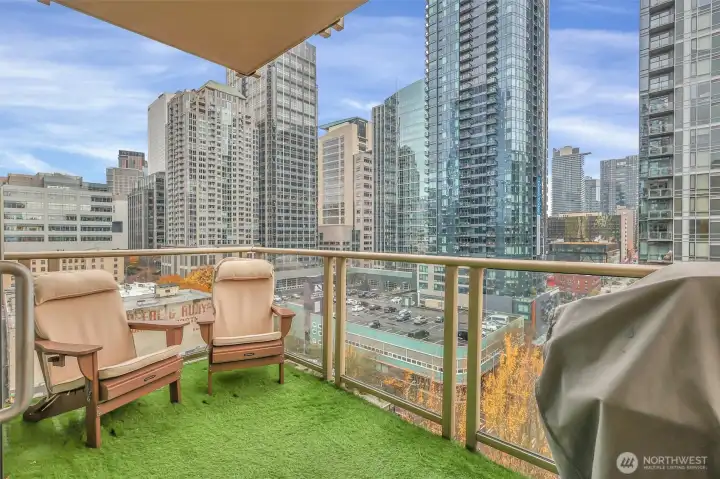 Great spot for morning coffee or evening cocktail!