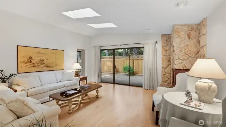 An open layout & sliding doors that extend living space outdoors, enhances the home’s circular design