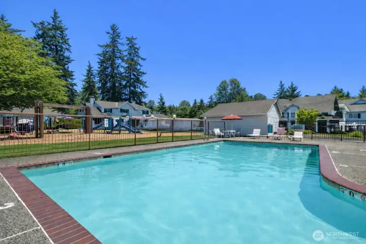 Swimming Pool, Hot Tub, & Playground.