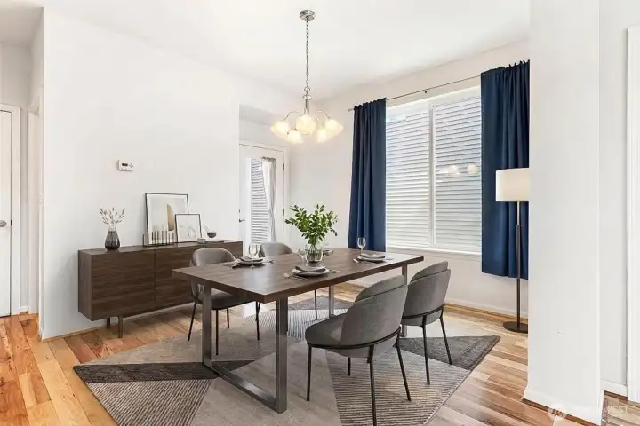 Virtually staged Dining room