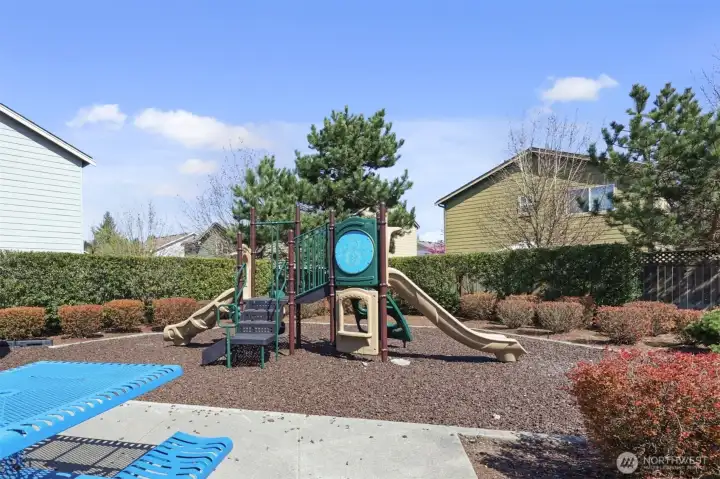 Neighborhood park with recently added playground just one street away (on Inlay), and large park/field down Balustrade provide wonderful places to enjoy.