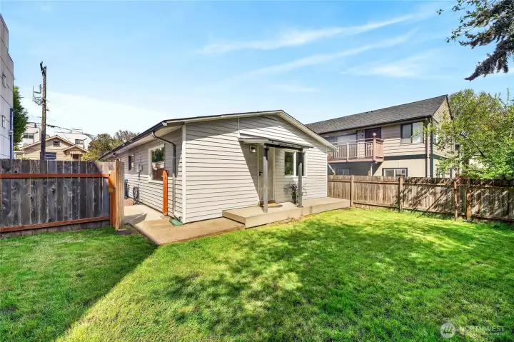 Unit 2829 has a gated backyard!