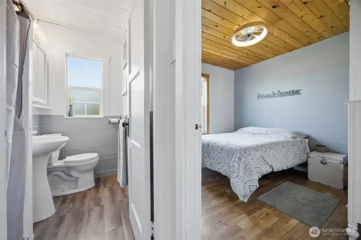Looking into Bedroom #2