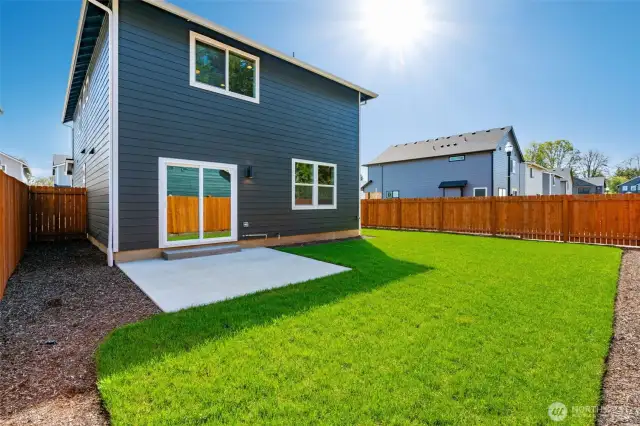 nice fenced yard, corner lot