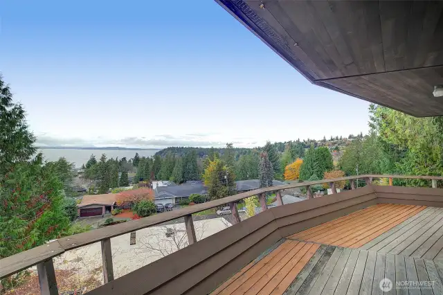 Large deck with unobstructed views