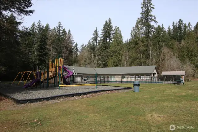 Rec area with outside pool