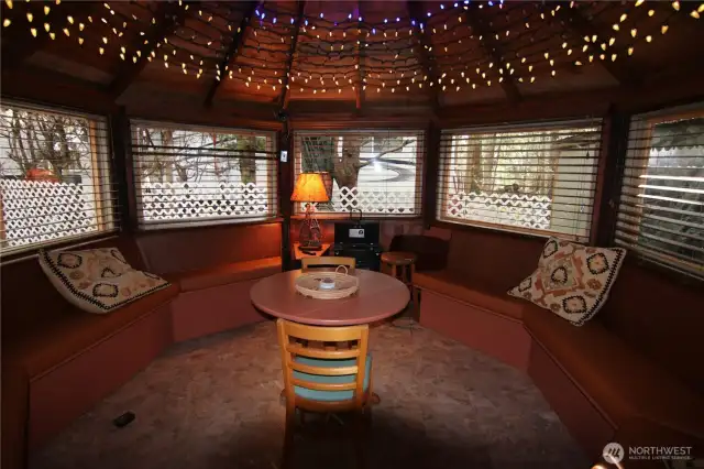 Another cabana...