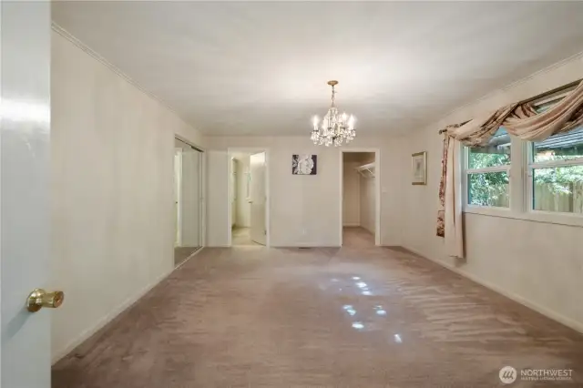 Master suite