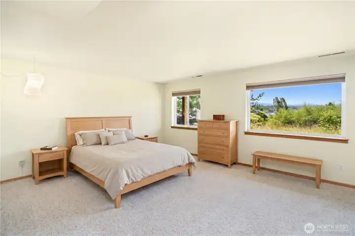 Second bedroom in daylight basement. Photo is virtually staged.