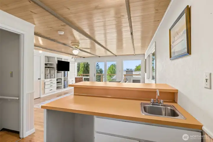 Could be a mini-kitchen Could be a mini-kitchen