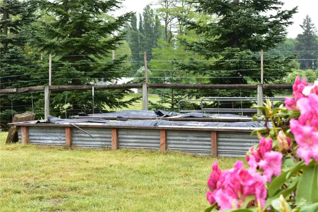 Also raised garden beds.