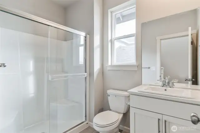Main floor full bath