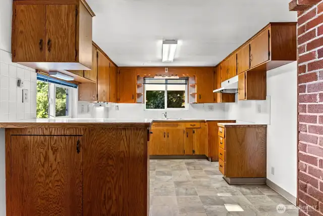 Easy maintenance kitchen linoleum floor.