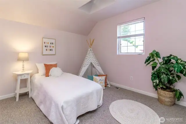 Extra bedroom with skylight.
