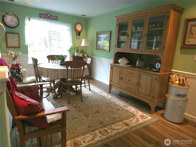 Dining Rm