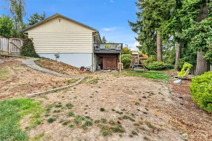 Imagine the garden of your dreams here!