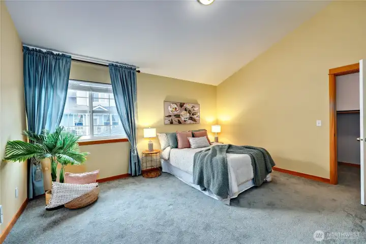 2nd upstairs bedroom