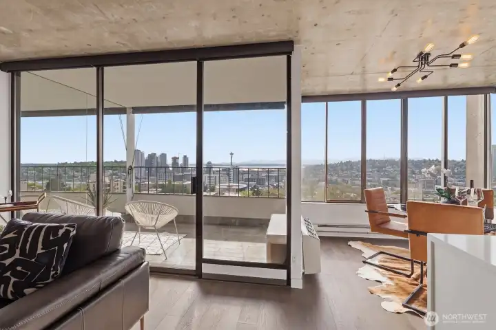 Dramatic views and unbelievable natural light give the unit a light and airy feel, while built-in A/C units keep you cool in the summertime.