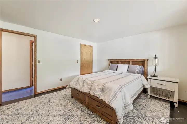 Downstairs bedroom #1