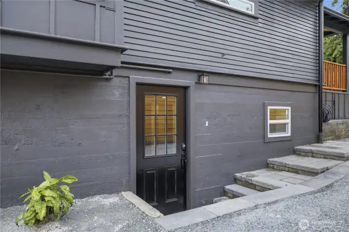 separate entrance to lower primary and office