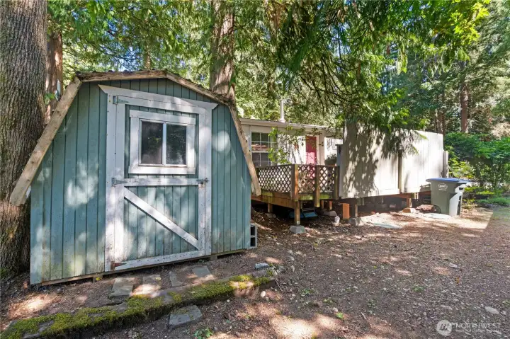 Nice size storage shed for all your tools and extra storage. Nice size storage shed for all your tools and extra storage.