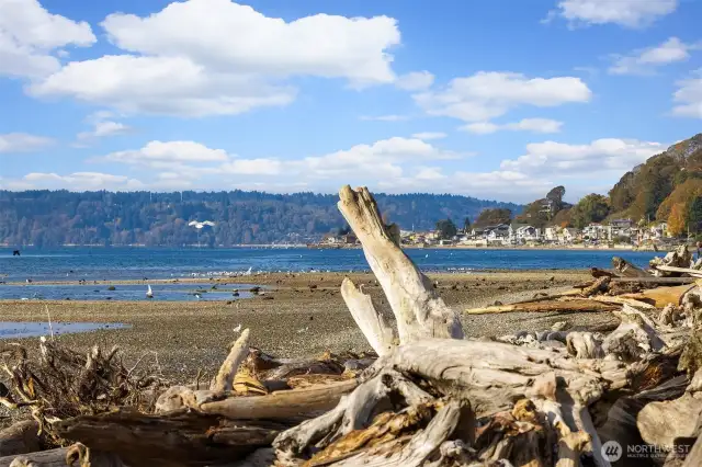 From here, spectacular vistas towards Vashon/Maury Islands and Three Tree Point.