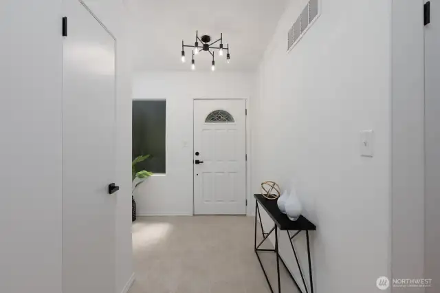 OPEN ENTRY AREA
