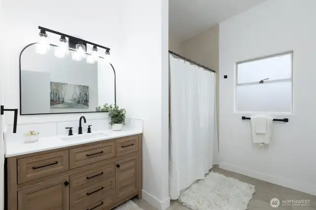 MAIN FLOOR FULL BATH