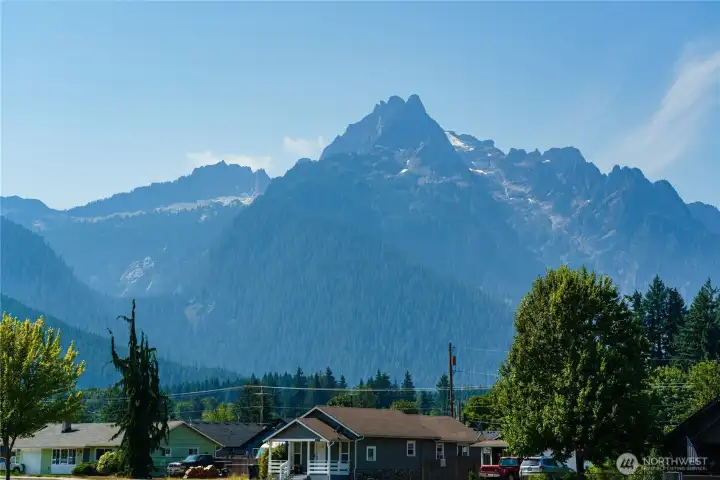 Whitehorse Mountain