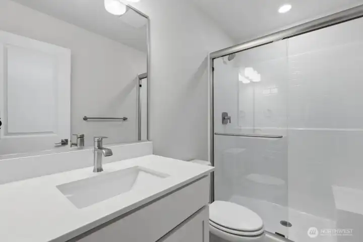 13210 NE 127th Unit E - Ready Now!