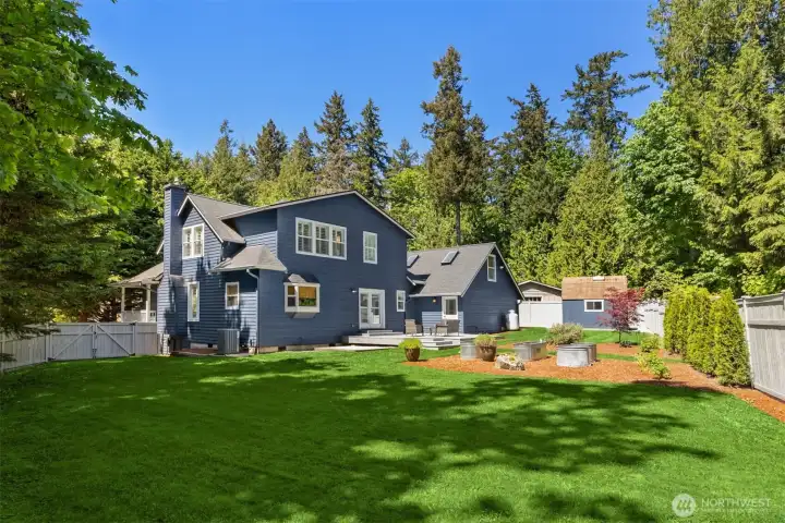 Wonderful flat space on this .38 acre lot. There is a new fence and handy back gate that offers you a shortcut to the school district grounds. Wonderful flat space on this .38 acre lot. There is a new fence and handy back gate that offers you a shortcut to the school district grounds.