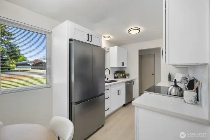 New white shaker cabinets