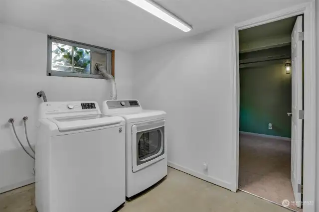 Great laundry space to tackle this daily chore.