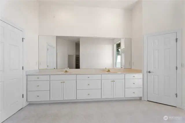 primary ensuite